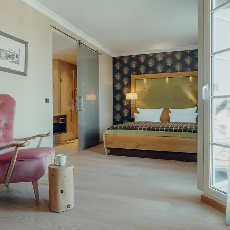 Wellness & Thermal Retreat Muehlbach Hotel 4*