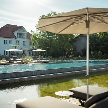 Wellness & Thermal Retreat Muehlbach מלון