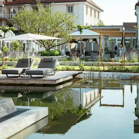 Wellness & Thermal Retreat Muehlbach מלון 4*