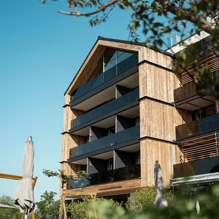 מלון Wellness & Thermal Retreat Muehlbach 4*