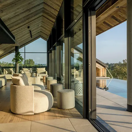 מלון Wellness & Thermal Retreat Muehlbach 4*