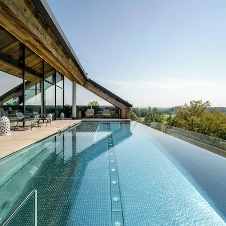 מלון Wellness & Thermal Retreat Muehlbach