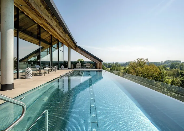 ホテル Wellness & Thermal Retreat Muehlbach